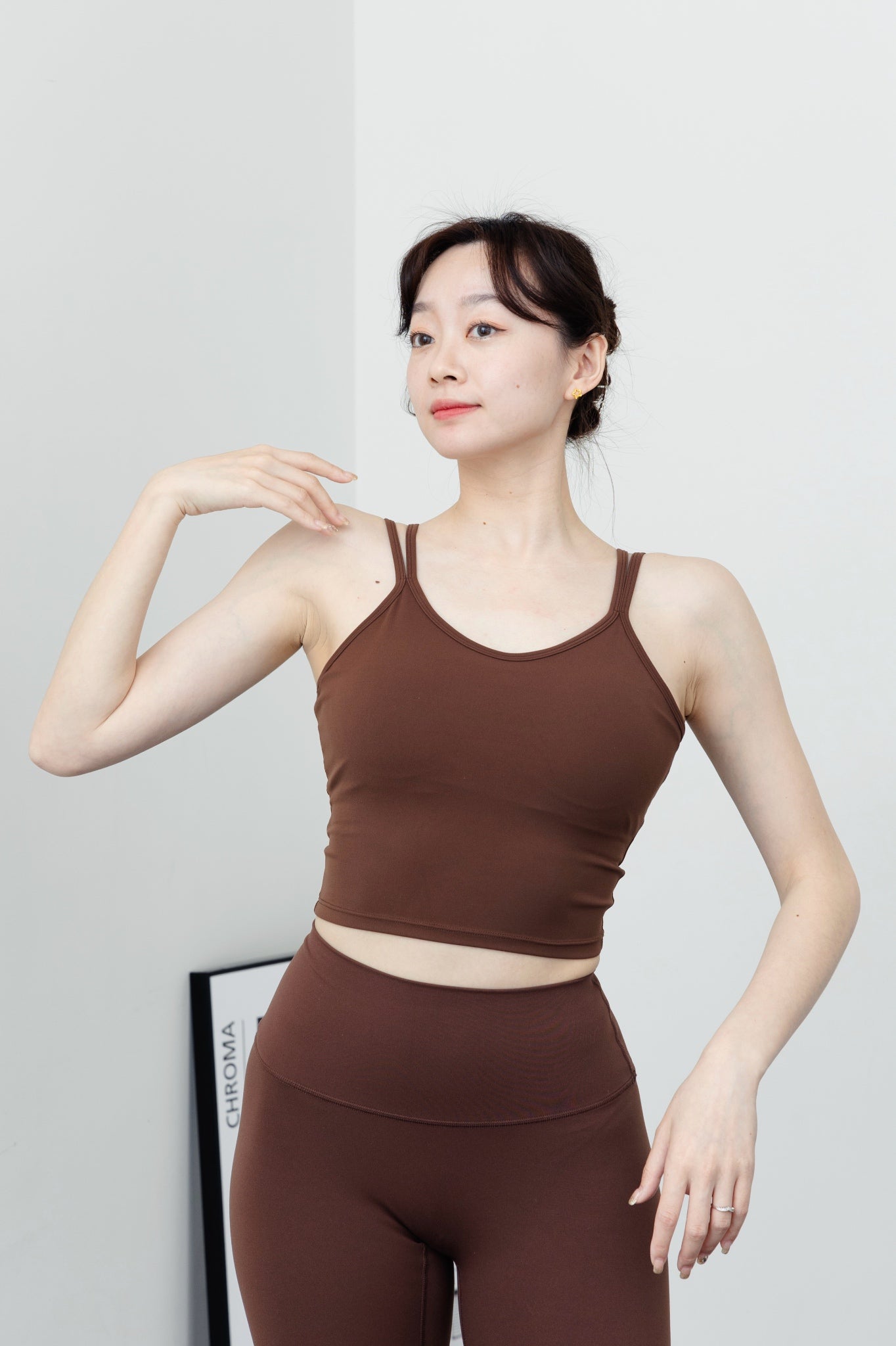 預購/裸感細肩交叉美背Bra Top