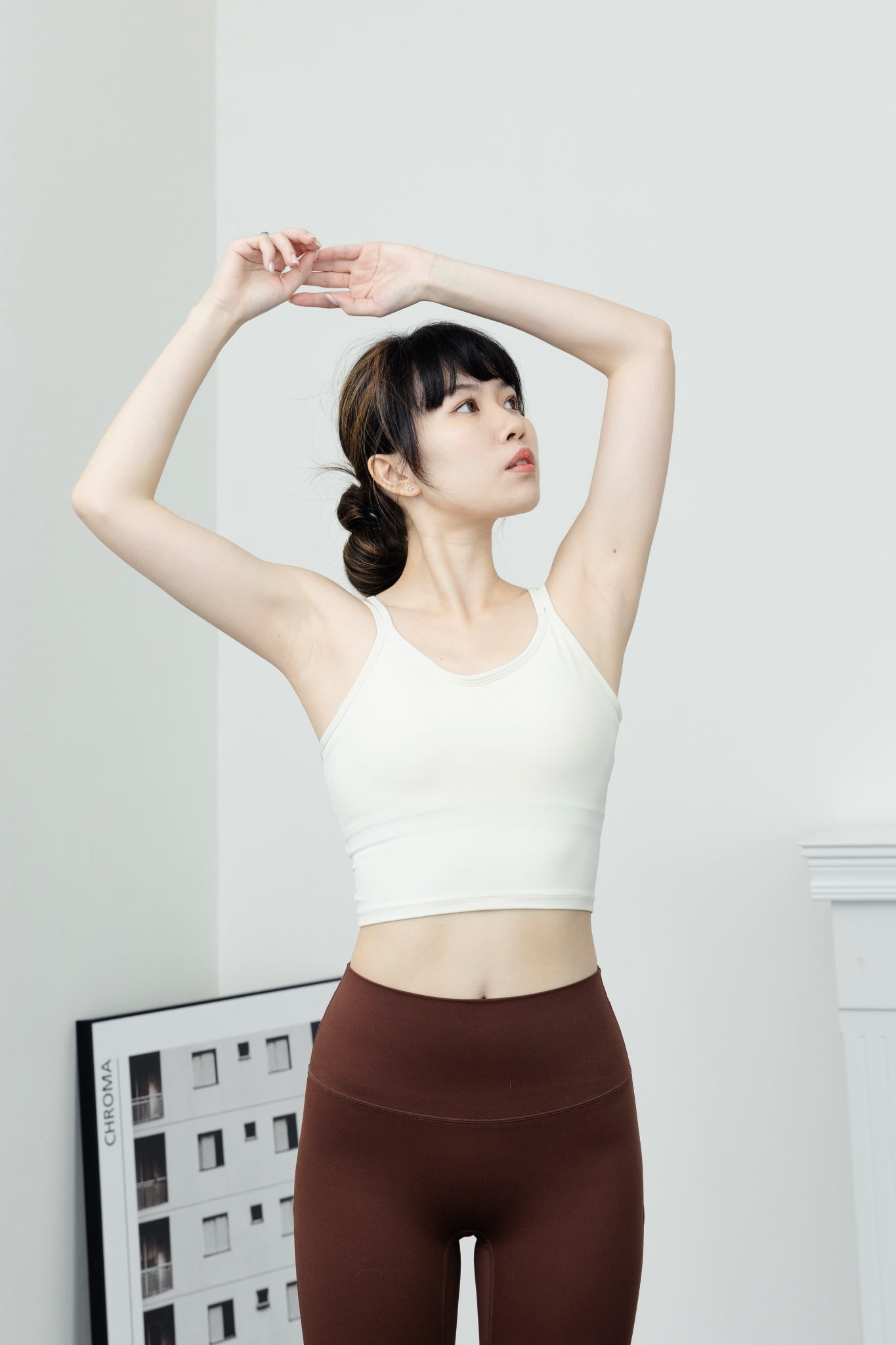 預購/裸感細肩交叉美背Bra Top