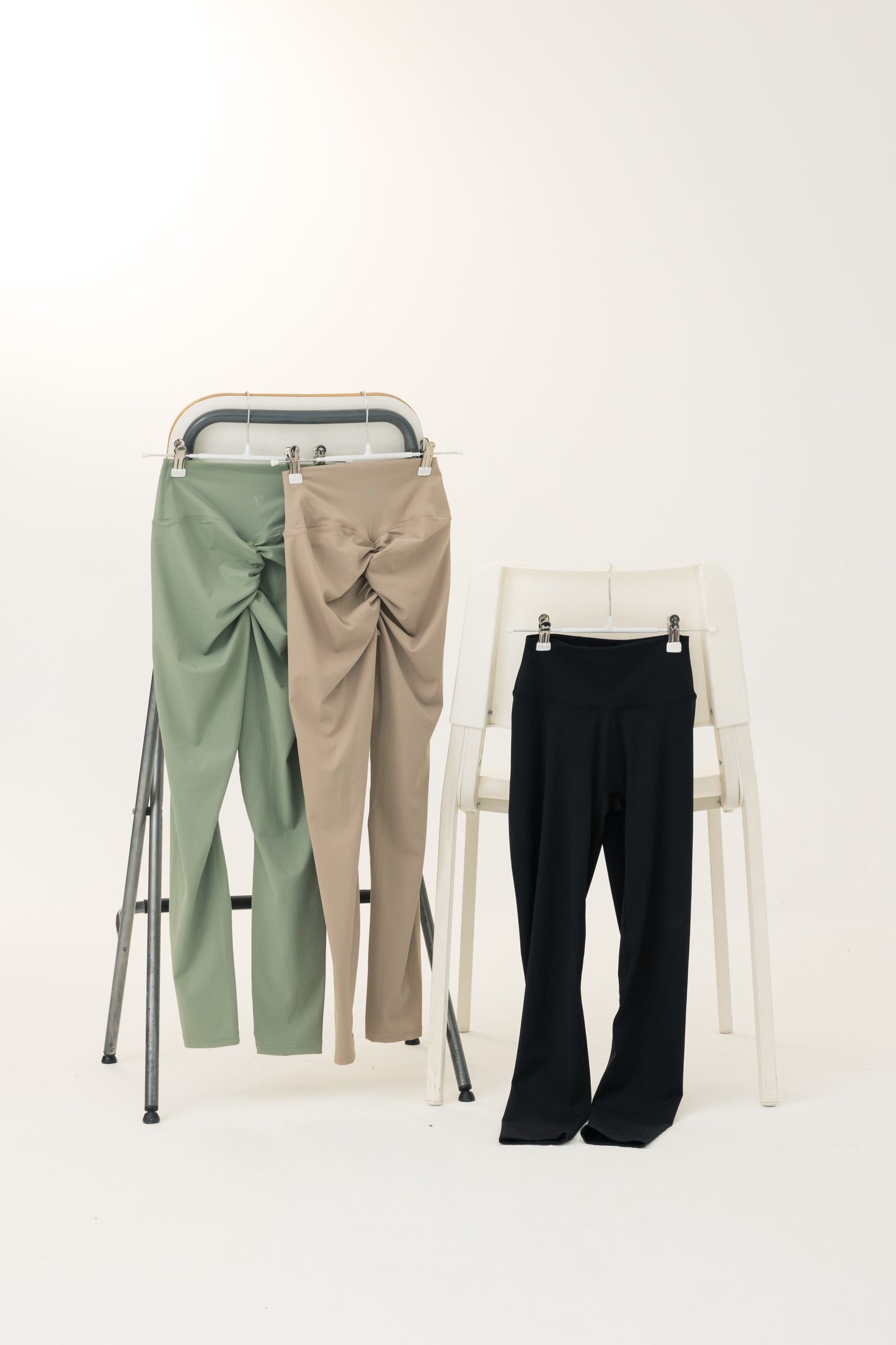 無限旅途Leggings_後抓皺款