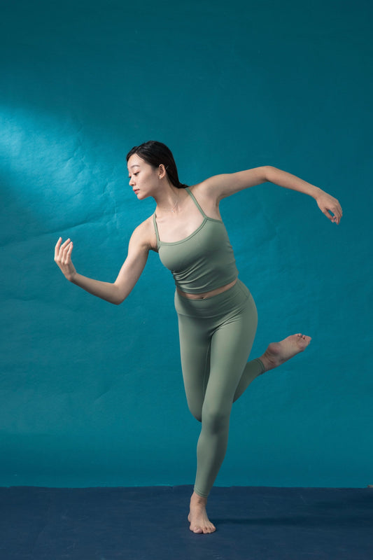 Forest of Tranquility Suit_Beautiful back cross