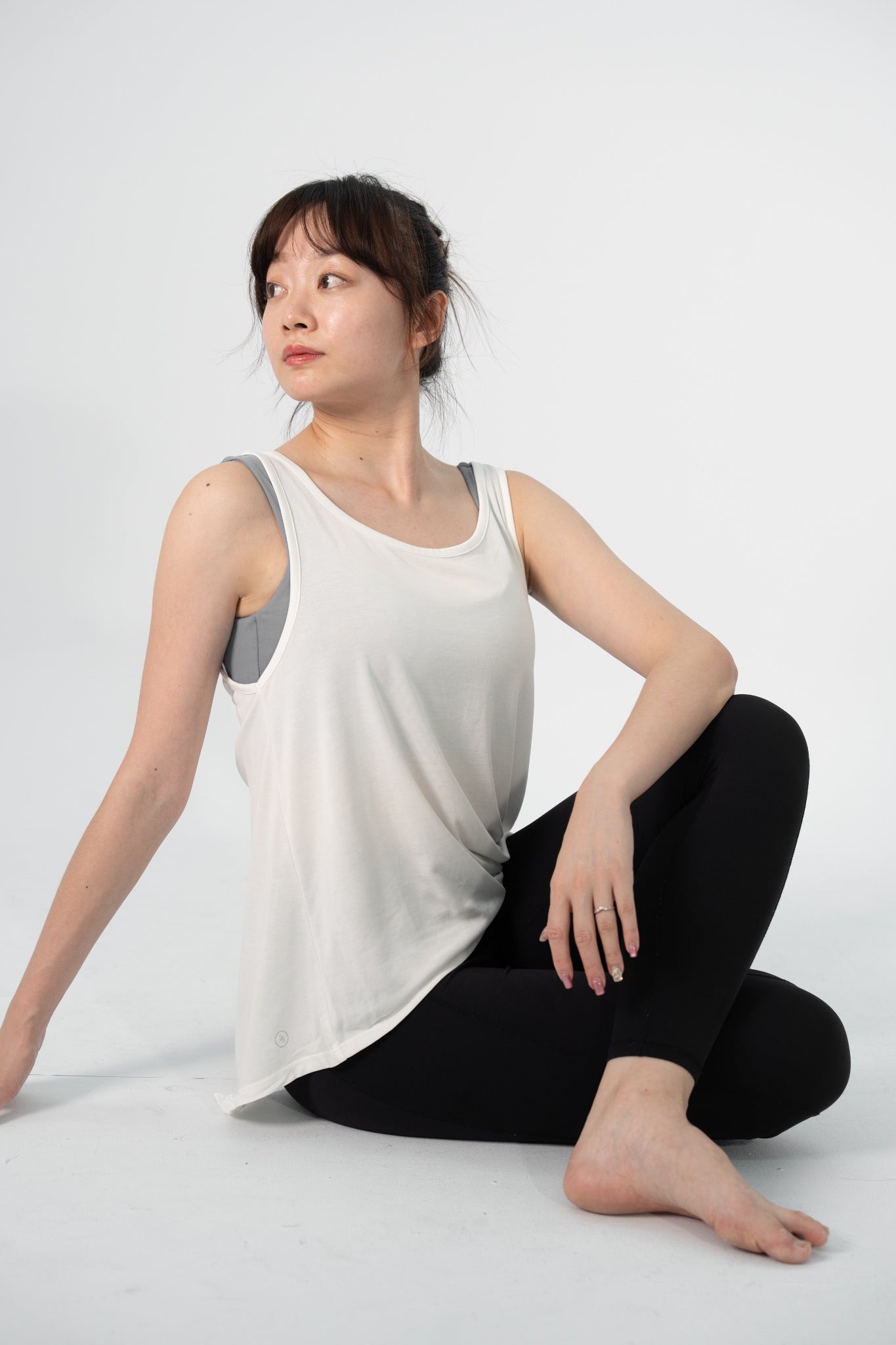 In Stock/ Zero embarrassment line leg leggings