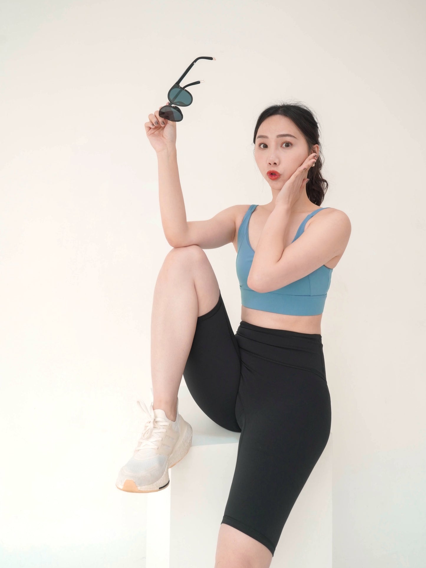 少量現貨 / 空氣裸感後口袋5分Leggings