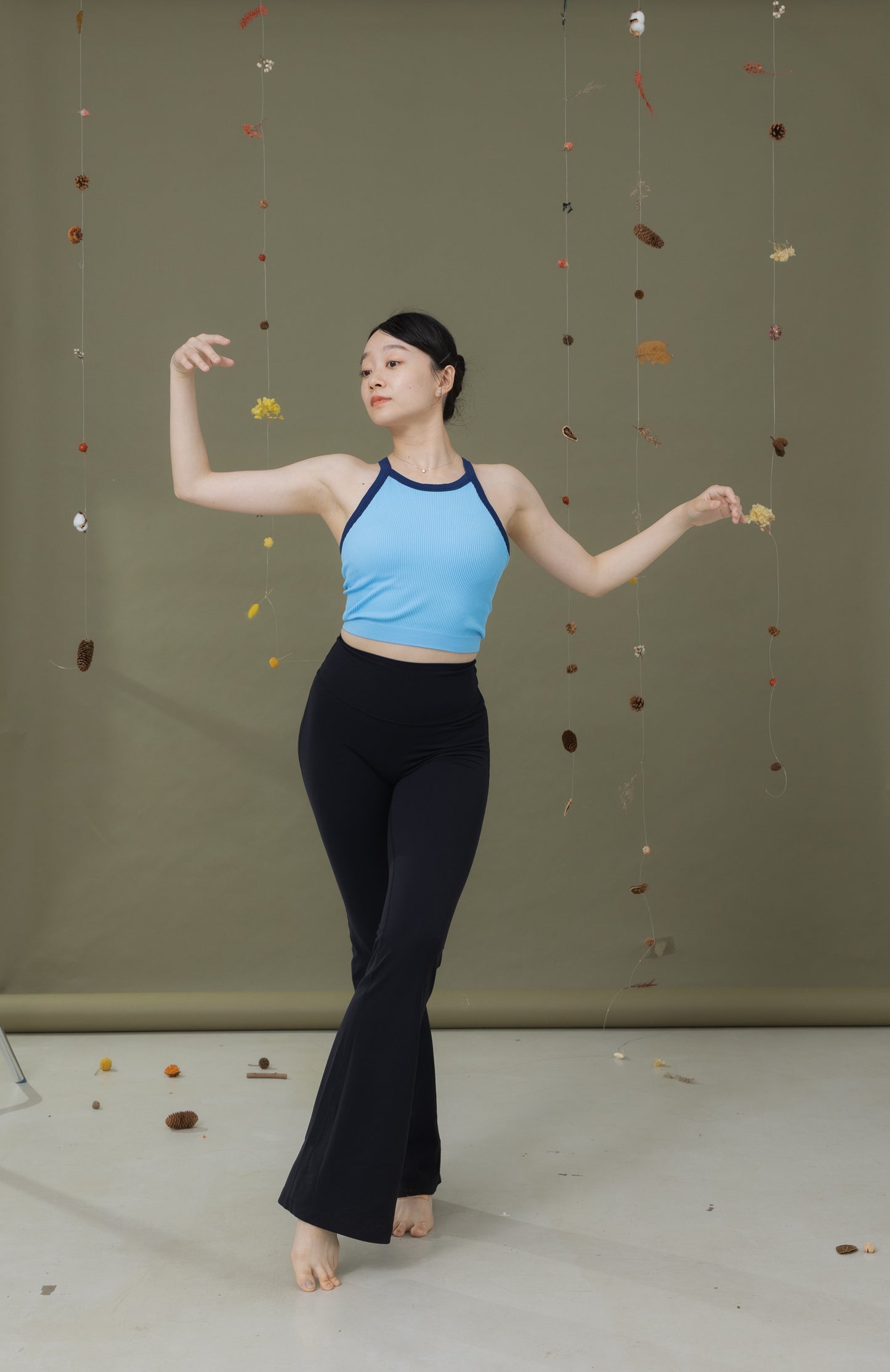 晨曦微光＿削肩撞色Bra Top