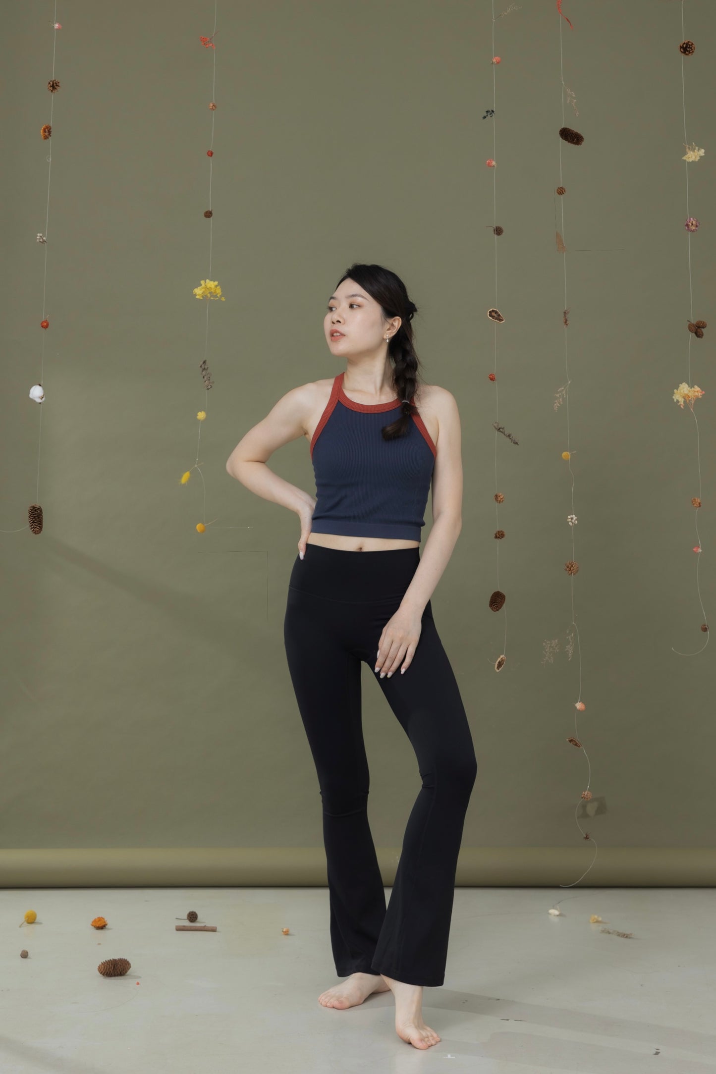 晨曦微光＿削肩撞色Bra Top