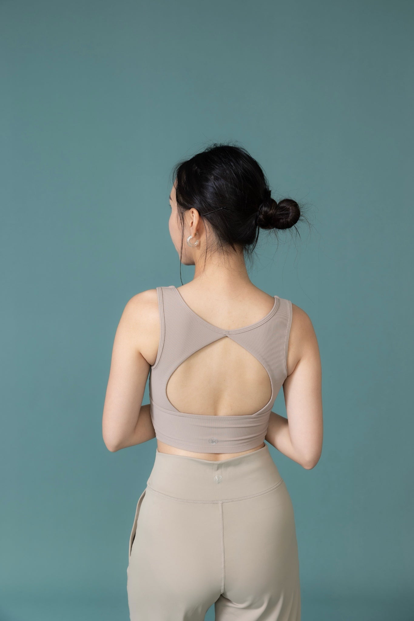 預購/晨霧溫肩__ 美背一體式Bra Top