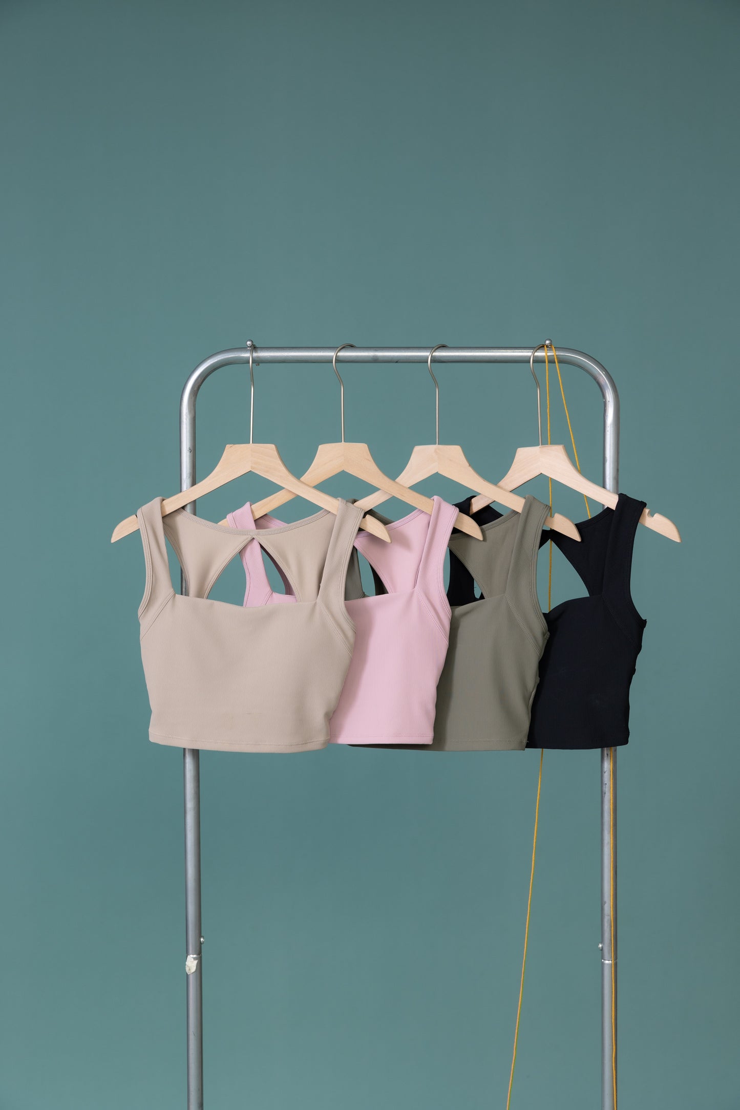 預購/晨霧溫肩__ 美背一體式Bra Top