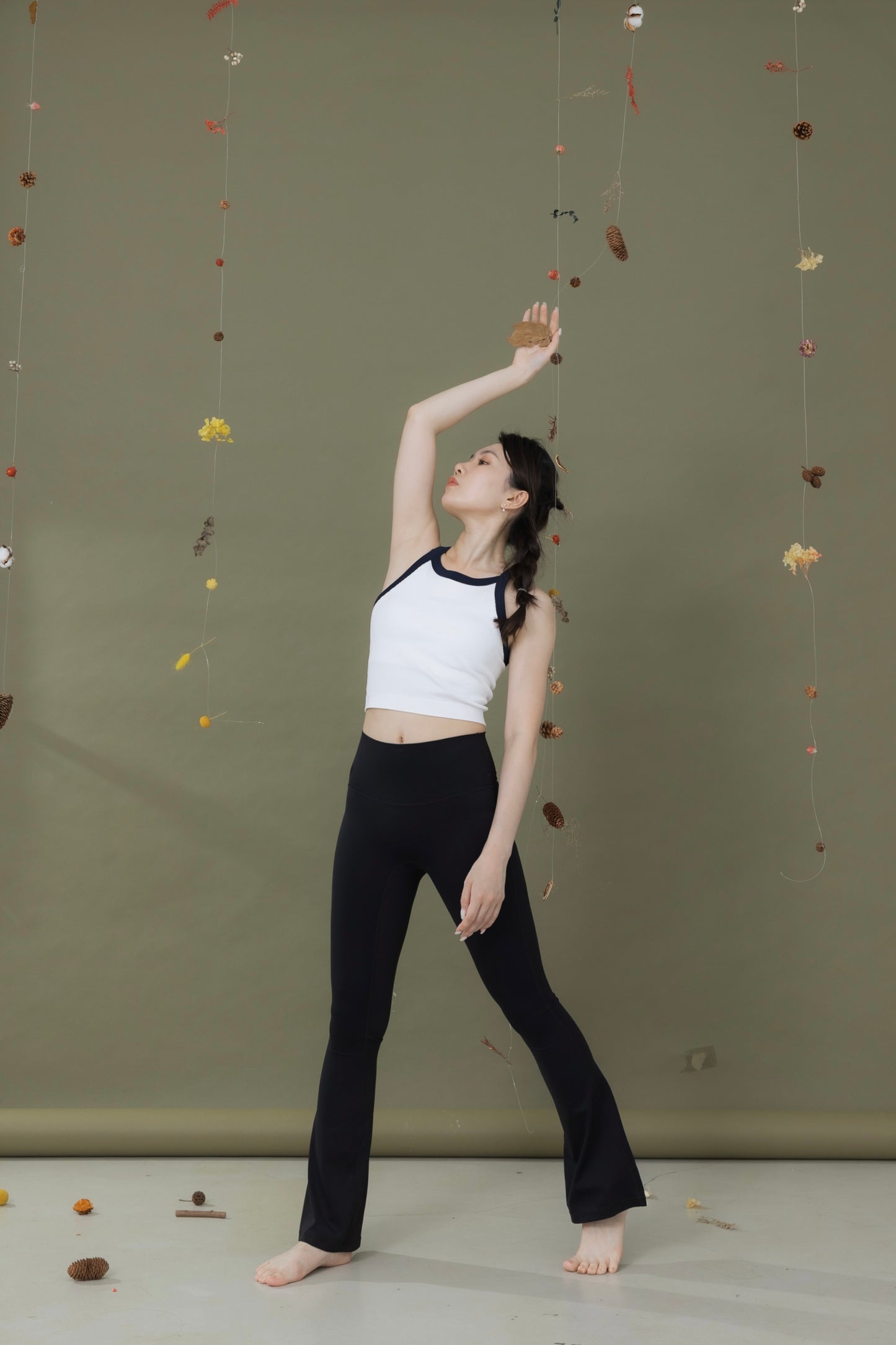 晨曦微光＿削肩撞色Bra Top